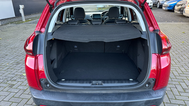 Peugeot 2008 1.2 PureTech 110 Allure Premium 5dr Petrol Estate